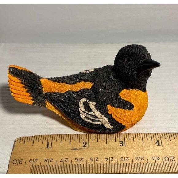 Handcrafted Resin Baltimore Oriole Realistic Bird Figurine 4" Long 2.5" Tall - Picture 9 of 9